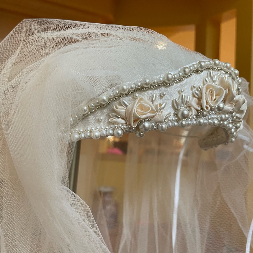 Bridal Vail - Picture 2 of 8